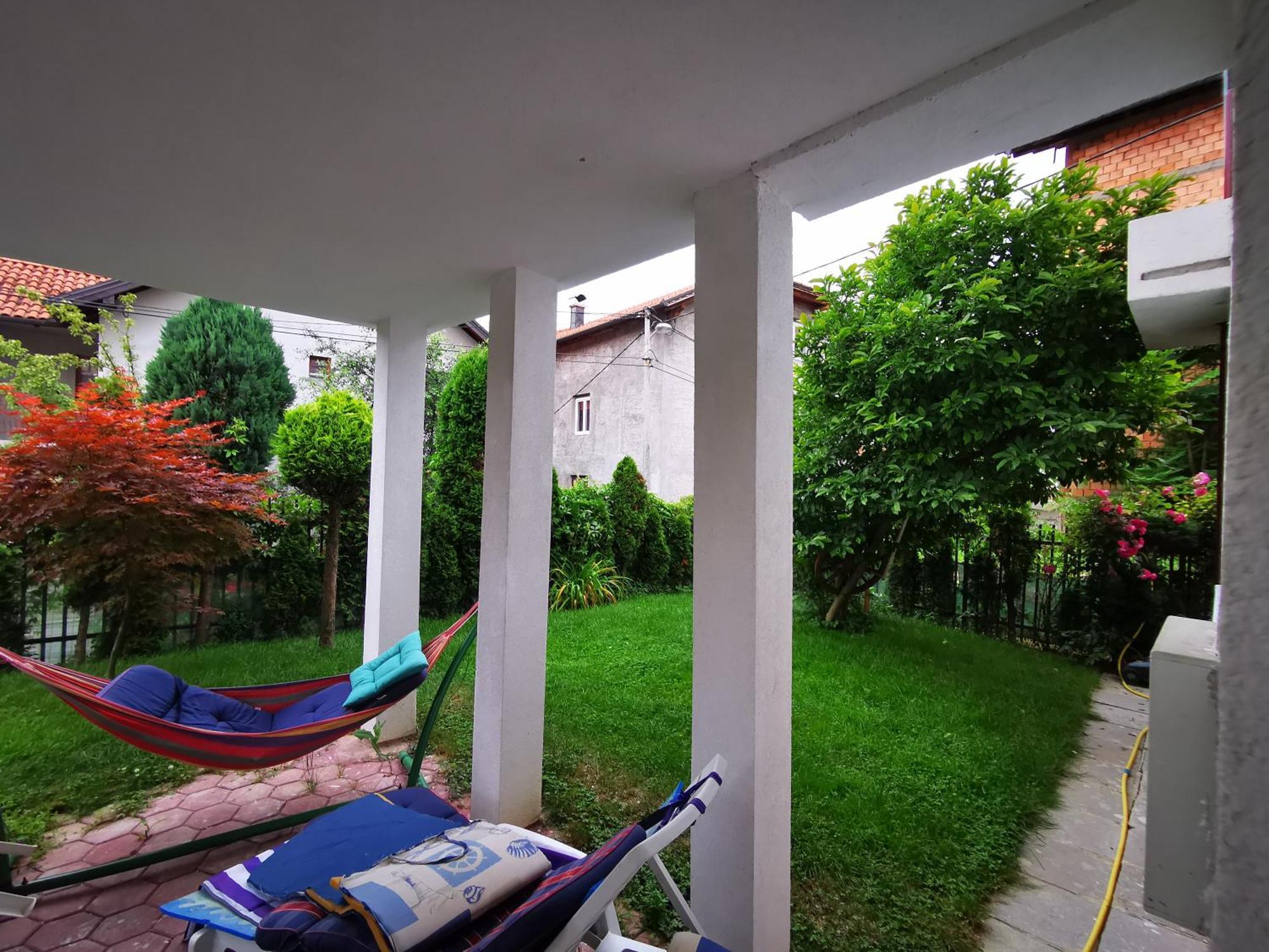 Rest & Recharge 4Bdr Apt- Free Parking, Ac & Garden Sarajevo Ngoại thất bức ảnh